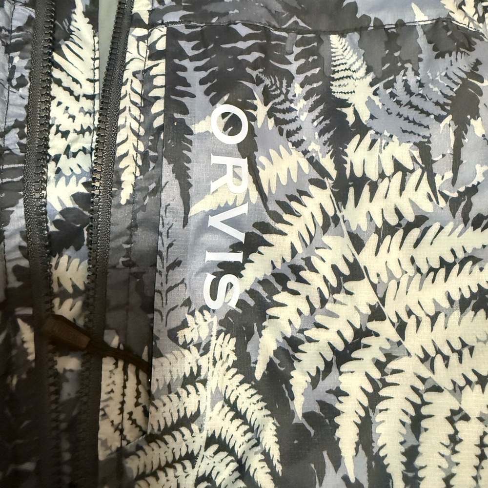 Orvis Pro LIKE NEW Blue Leaf Patterned Vest - Picture 3 of 4
